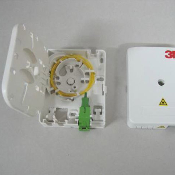 10683 FTTH Wall Outlet